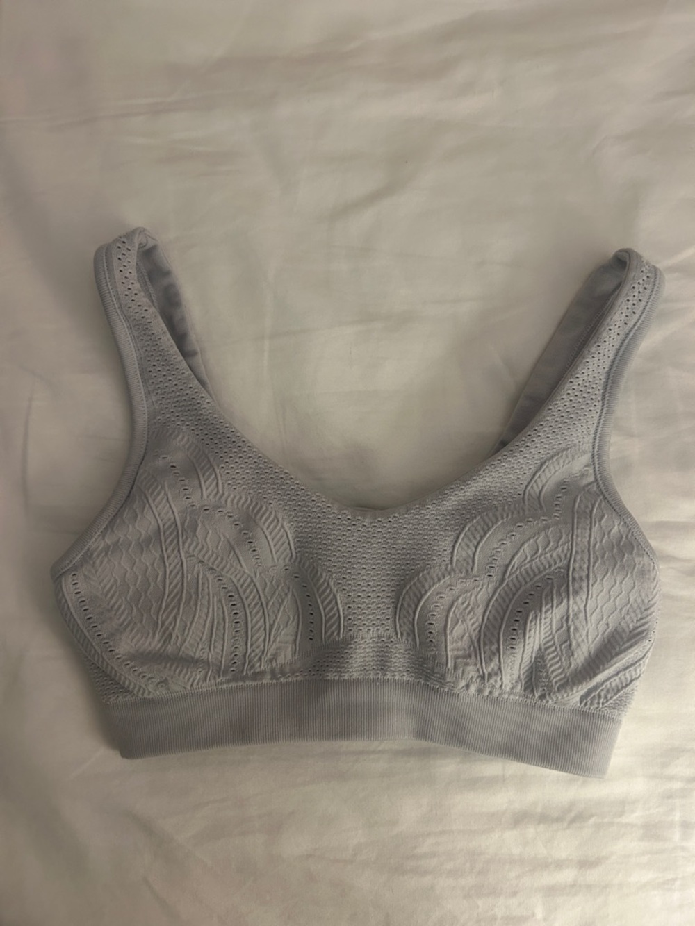 4 cute sports bras